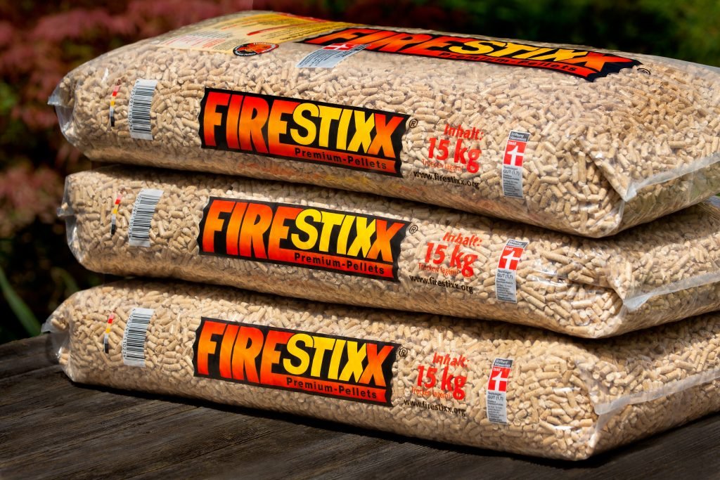 firestixx premium holzpellets – palette mit 66 säcken à 15 kg
